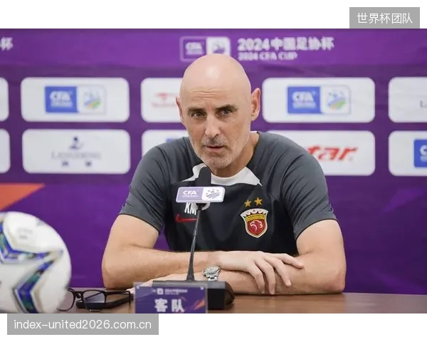上海海港边锋安佩姆半程仅贡献1球1助攻，夏窗调整迫在眉睫。
